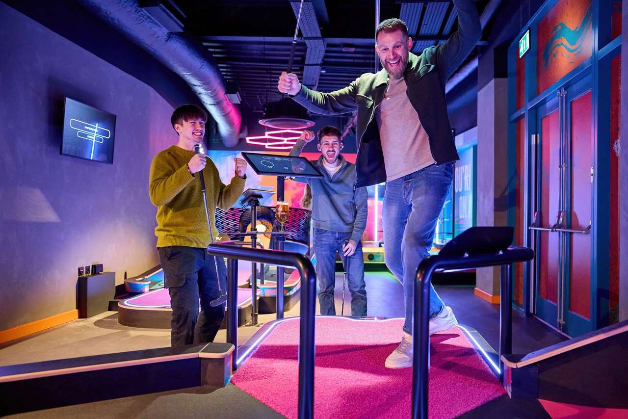 Group competiting in a game of Puttify. 