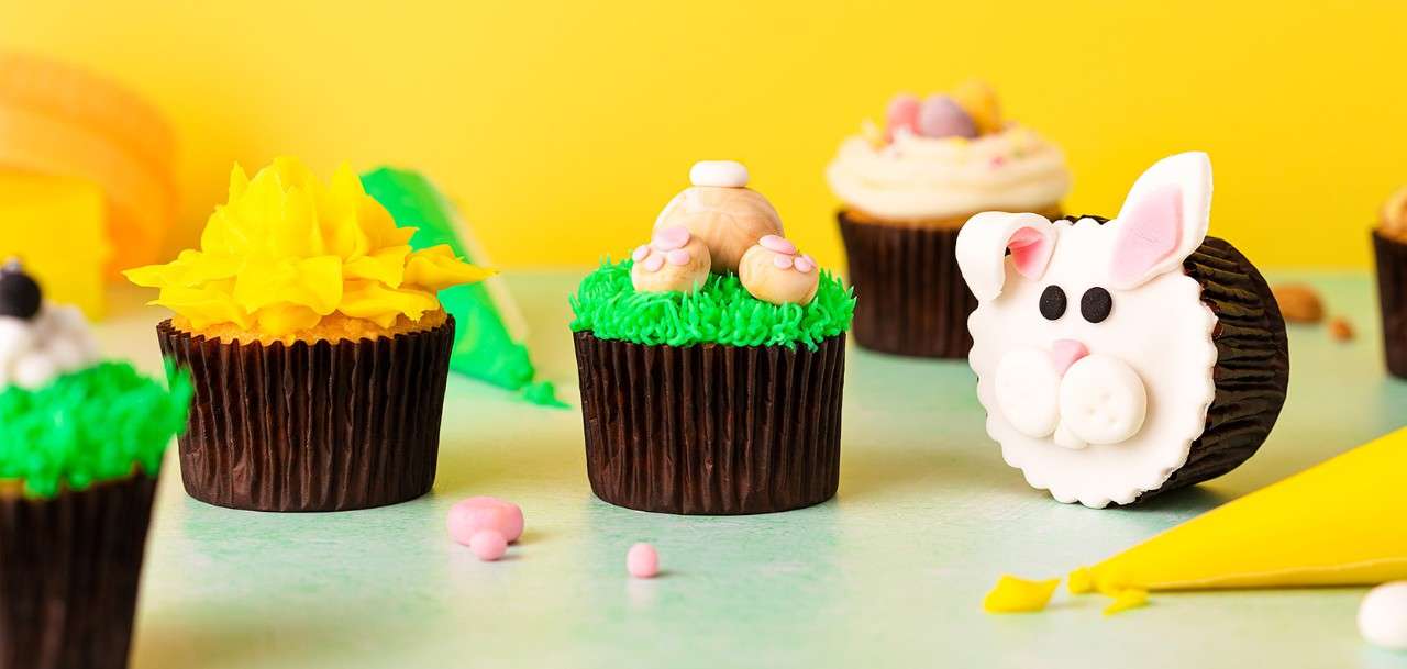 Easter themed decorated cupcakes