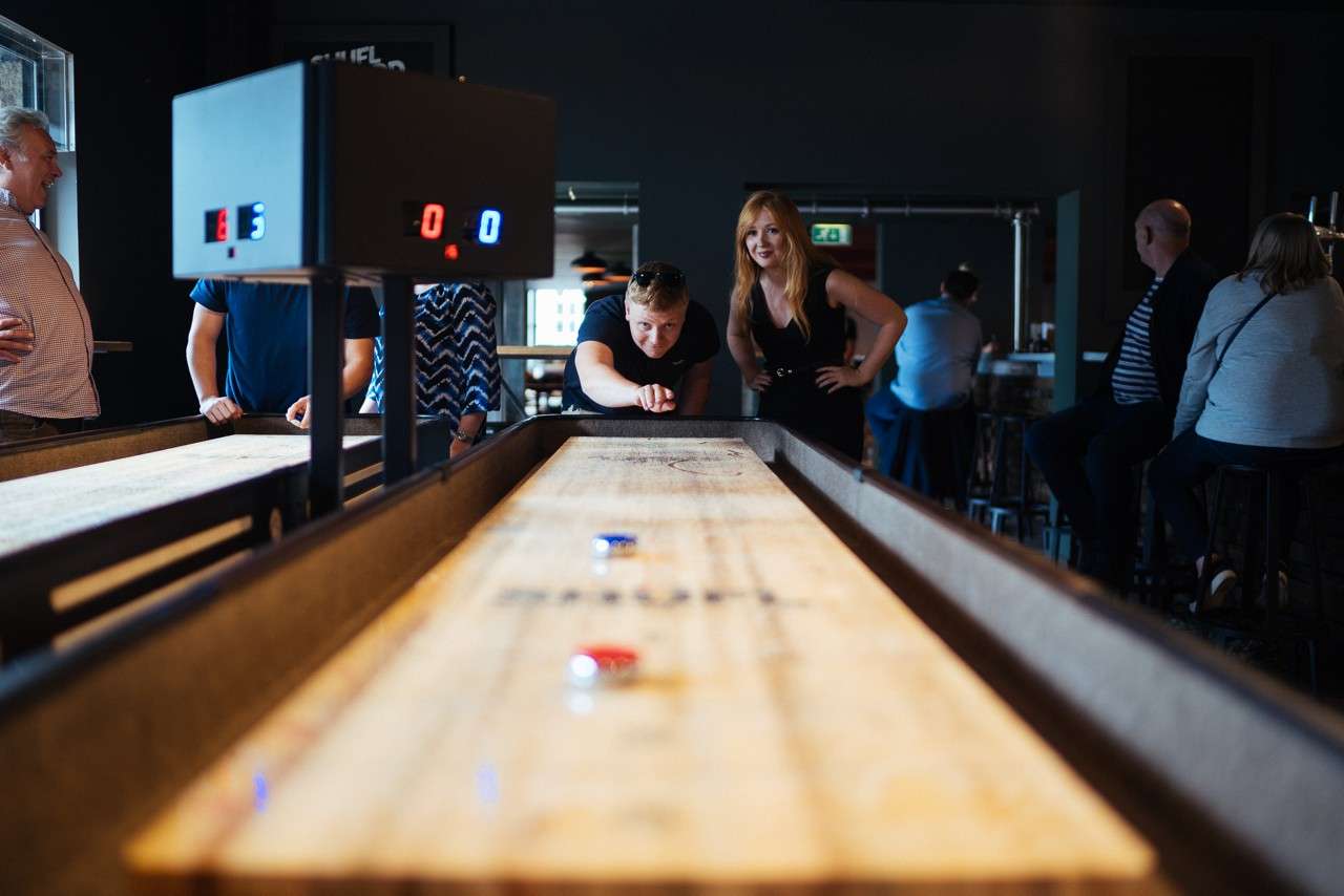 Interactive Shuffleboard 55 Minutes