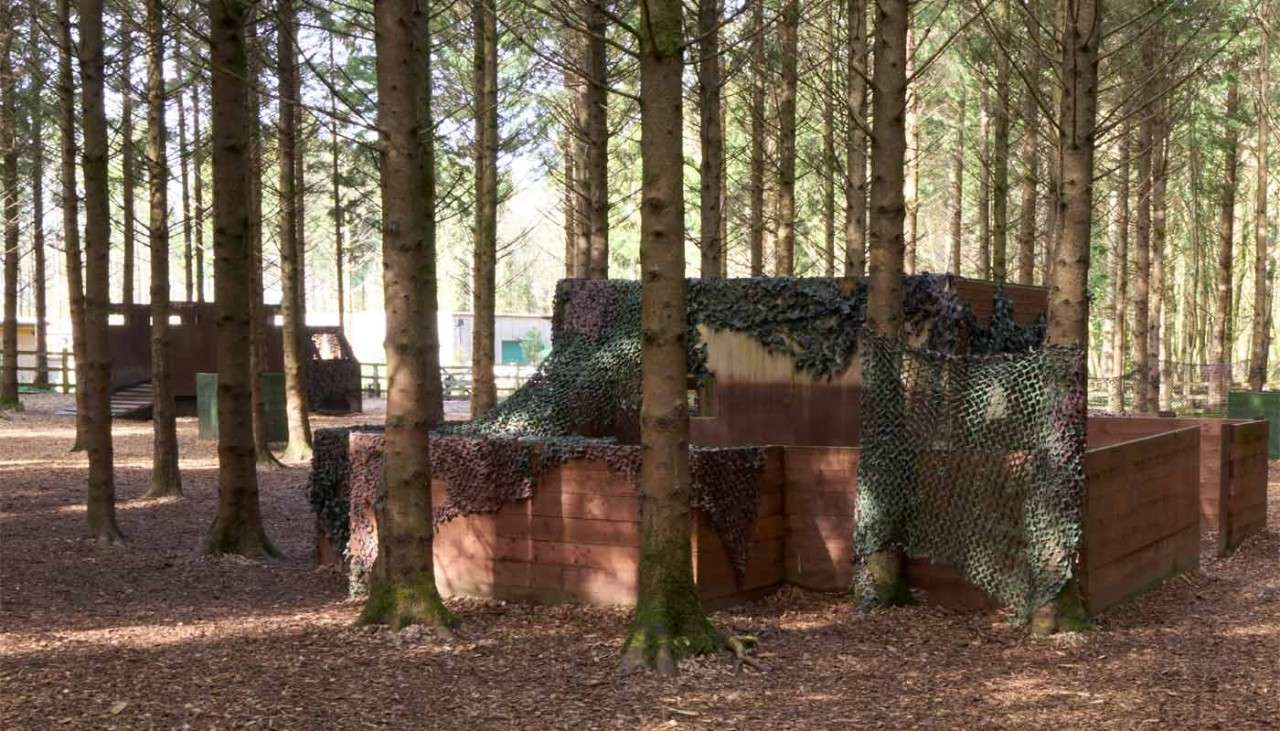 Obstacles in the Laser Combat arena 