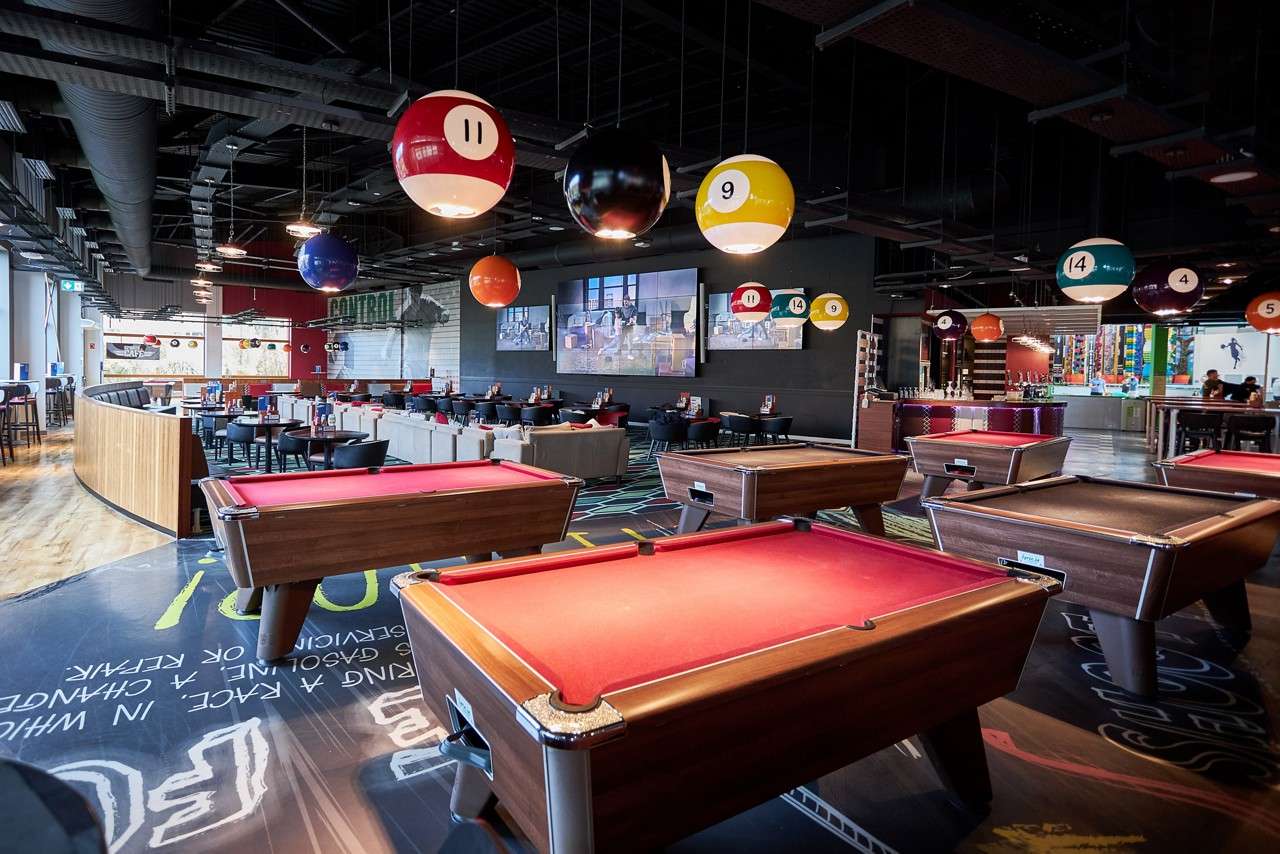 American pool tables