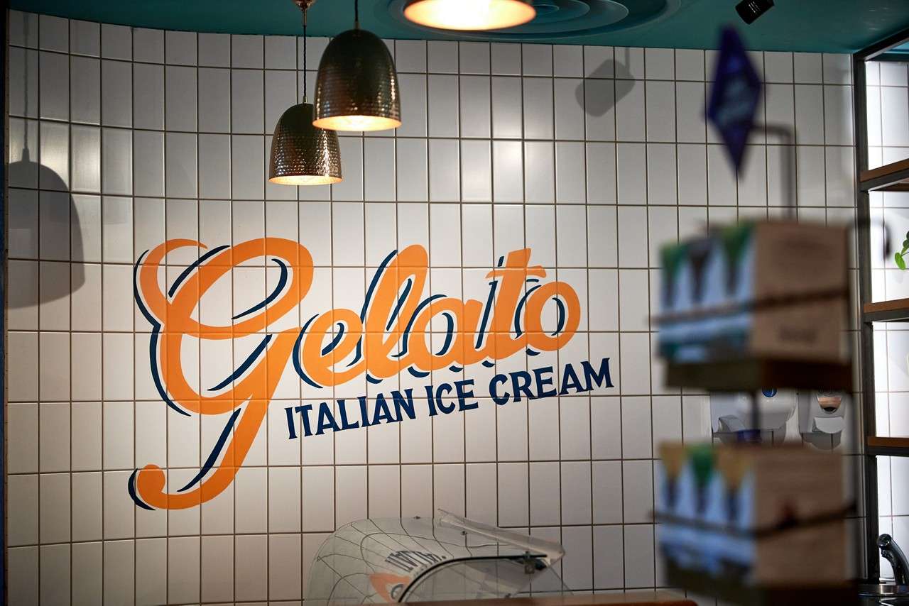 IRE Bella Italia Interior 