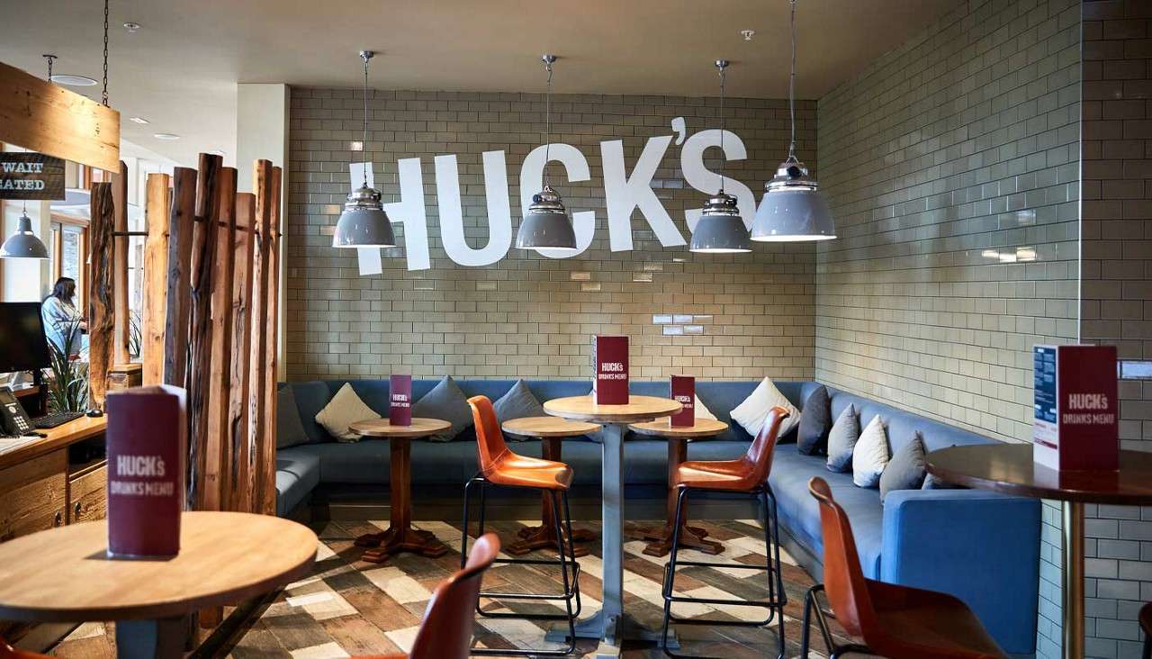 Interior of Huck's 