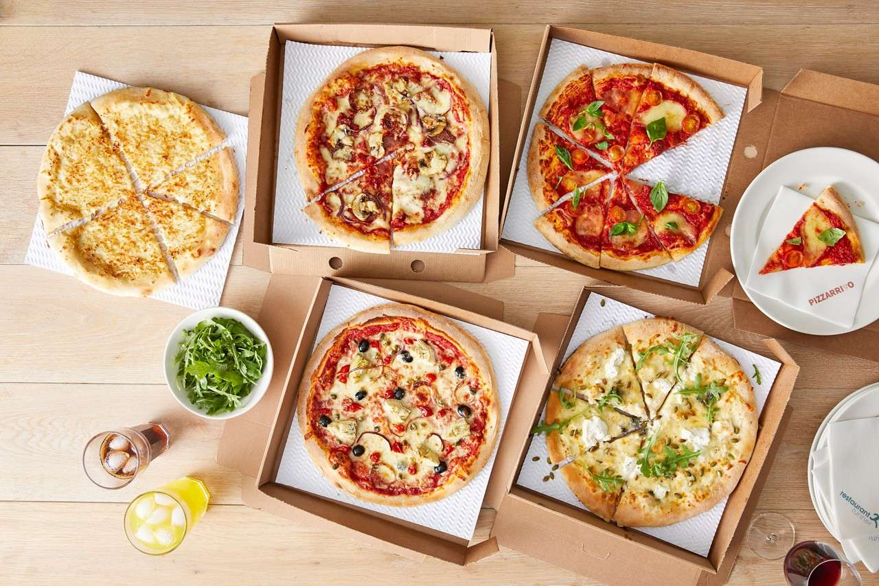 RESTAURANT RUNNER PIZZARRIVO 1