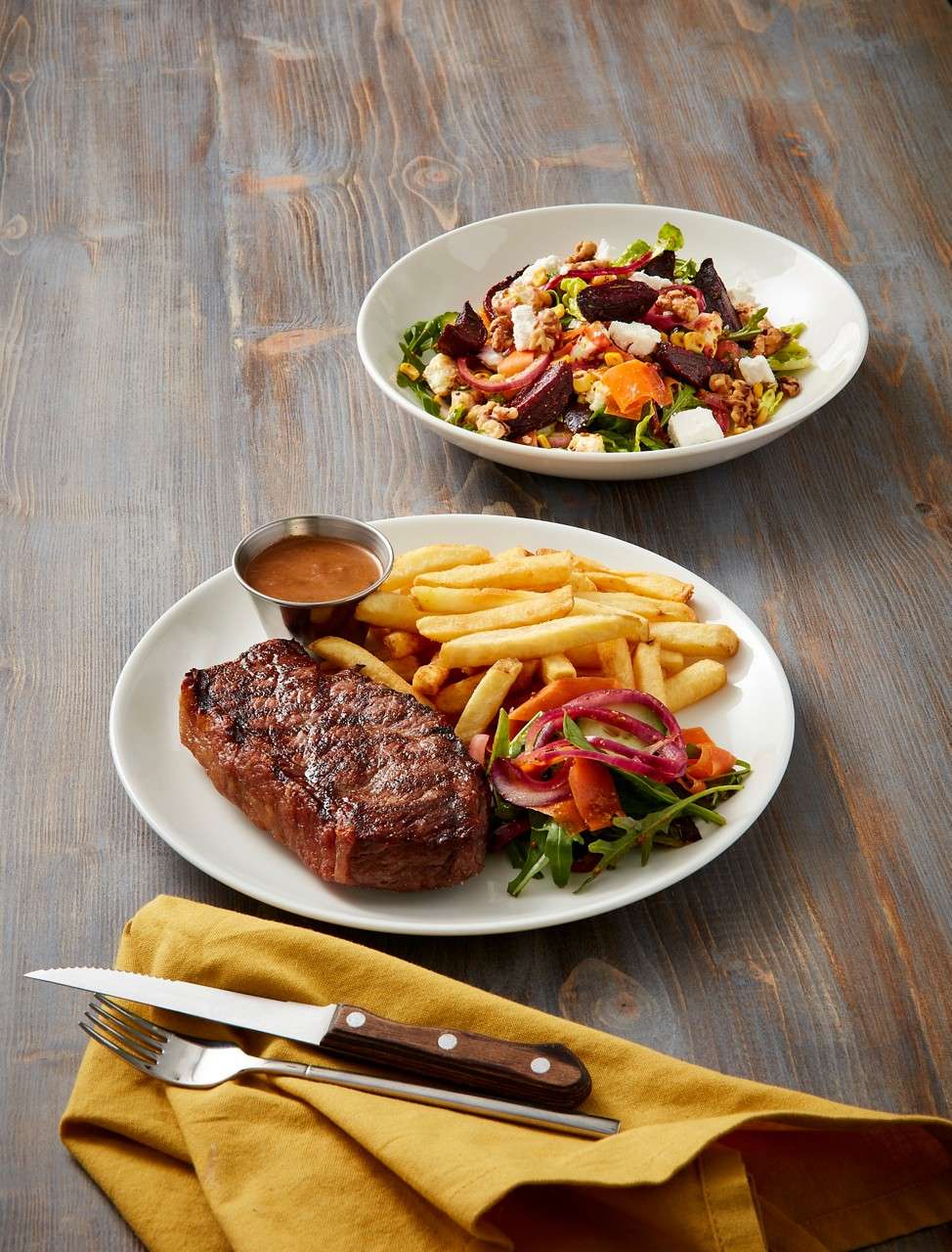 CARAS KITCHEN STEAK & GOATS CHEESE SALAD IRE 1