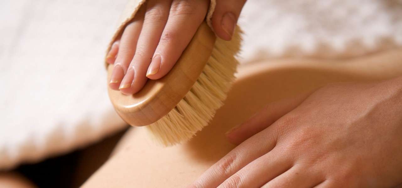 Back massage scrub